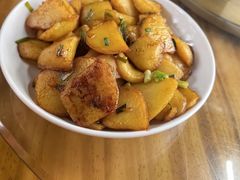 -芦茨金富饭庄·25年老字号·专做稻草鸡