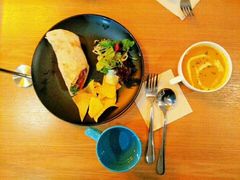 -HELLO 27 意面·沙拉·帕尼尼