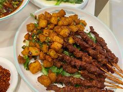 -犇逸·乐山跷脚牛肉·四川现炒(览海店)