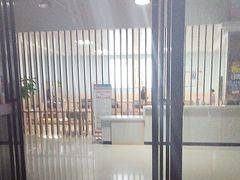 -龙头服务区-停车场