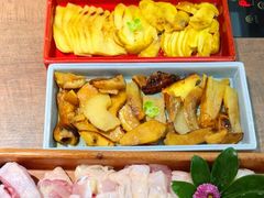 -蘑界·野生菌火锅(深业上城店)