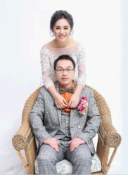 -巴黎婚纱摄影工作室