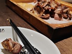 -东口码头·烧鸽子·鱼头泡饼·地方菜(金鹰悦城店)