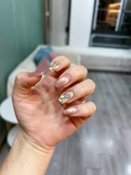 -董小姐日式美甲美睫·皮肤管理