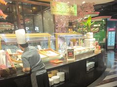 -四海一家自助餐(益田假日广场店)