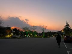 -上海怡沁园度假酒店