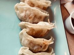 -必胜客(松雷店)