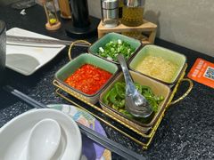 -得意咚瓜·顺德鱼生·冬瓜火锅(深圳首店)