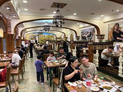 -清真·玛丽亚新疆菜主题餐厅(浙江中路店)