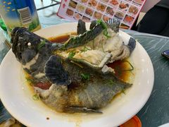 -覃记海鲜美食餐厅