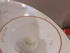 -Angelina安吉丽娜(恒隆广场店)