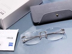-目艮眼镜SHOWROOM(品牌集合店)