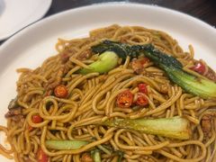 -民间瓦缸煨汤館(嵩山路店)