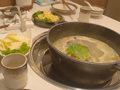 -汤宴·参须肚包鸡(南京路店)