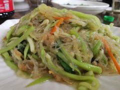 -黄记四更烤乳猪店