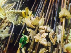 -拈签一笑黄牛肉辣卤串串