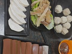 -山珍鲜牛肉火锅本地老字号(汕中老店)