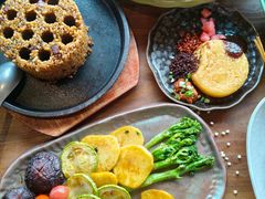 -包整·丝娃娃(一览甲秀楼风景店)