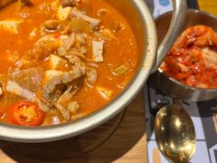 五花肉泡菜汤-小韩屋韩国料理(上海湾店)