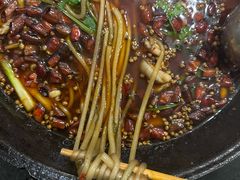 -鸿顺老铁锅美蛙鱼府(解放碑店)
