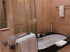 -广州富力丽思卡尔顿酒店