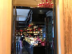 门面-Salon de The de Joel Robuchon(外滩18号店)