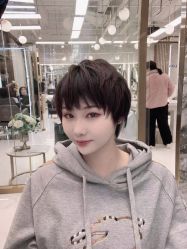 -5M HAIR SALON