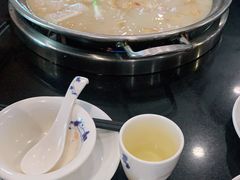 -老来福·非遗酸汤兔(凯旋路店)