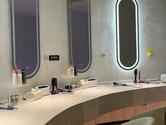 -涨巢·潮玩水疗局