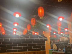 -小火炕铁锅炖鱼