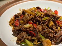 菜籽油炒黄牛肉-佬肥猫(国华广场店)