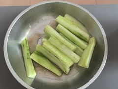 酸梅青瓜-巫记鸡饭店