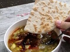 -清真李唯一优质肉丸糊辣汤