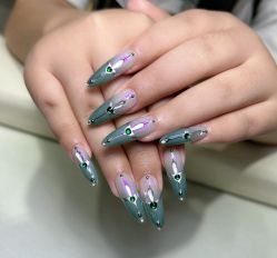-晨·艺美甲美睫