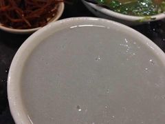 豆汁儿-老磁器口豆汁店(天坛店)