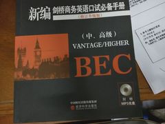-钟书阁(群光广场店)