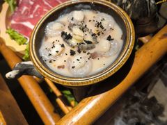 -老牌坊云南鱼豆花火锅(爱建店)