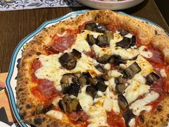 Diavola辣肉肠披萨-Mammamia意大利餐厅(古北店)