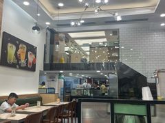-佰搭果·广式茶餐厅(西华路店)