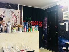 -臻鲜燕海鲜融合餐厅(金陵style店)