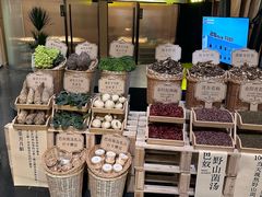-巴奴毛肚火锅概念餐厅