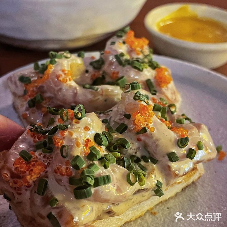 谁能拒绝上海这碗黑松露鹅肝和牛饭!值得n刷