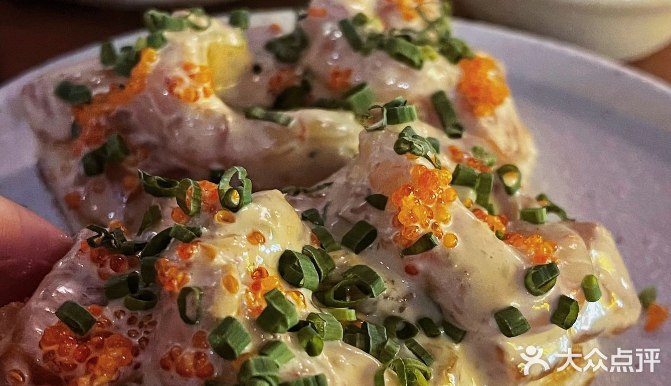 谁能拒绝上海这碗黑松露鹅肝和牛饭！值得n刷