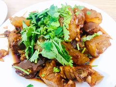 凉拌牛蹄筋-王三姑牛肉饼