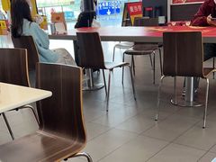 -麦当劳(深圳北站高铁店)