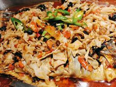 -三江源活鱼现烤(维多利摩尔城店)
