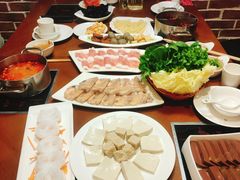 -重庆小天鹅火锅(长清店)