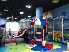 -青岛嘉年华主题乐园