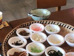 -包整·丝娃娃(一览甲秀楼风景店)