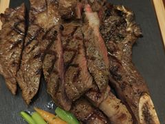 -东西风牛排馆周末烧烤自助(首都机场希尔顿店)